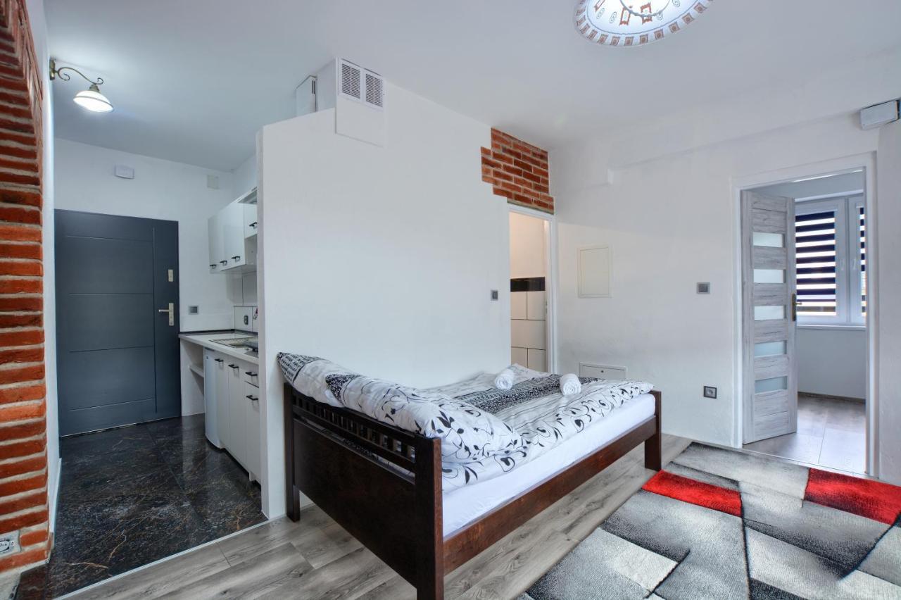 Ceglany Apartament Ustrzyki Dolne Εξωτερικό φωτογραφία