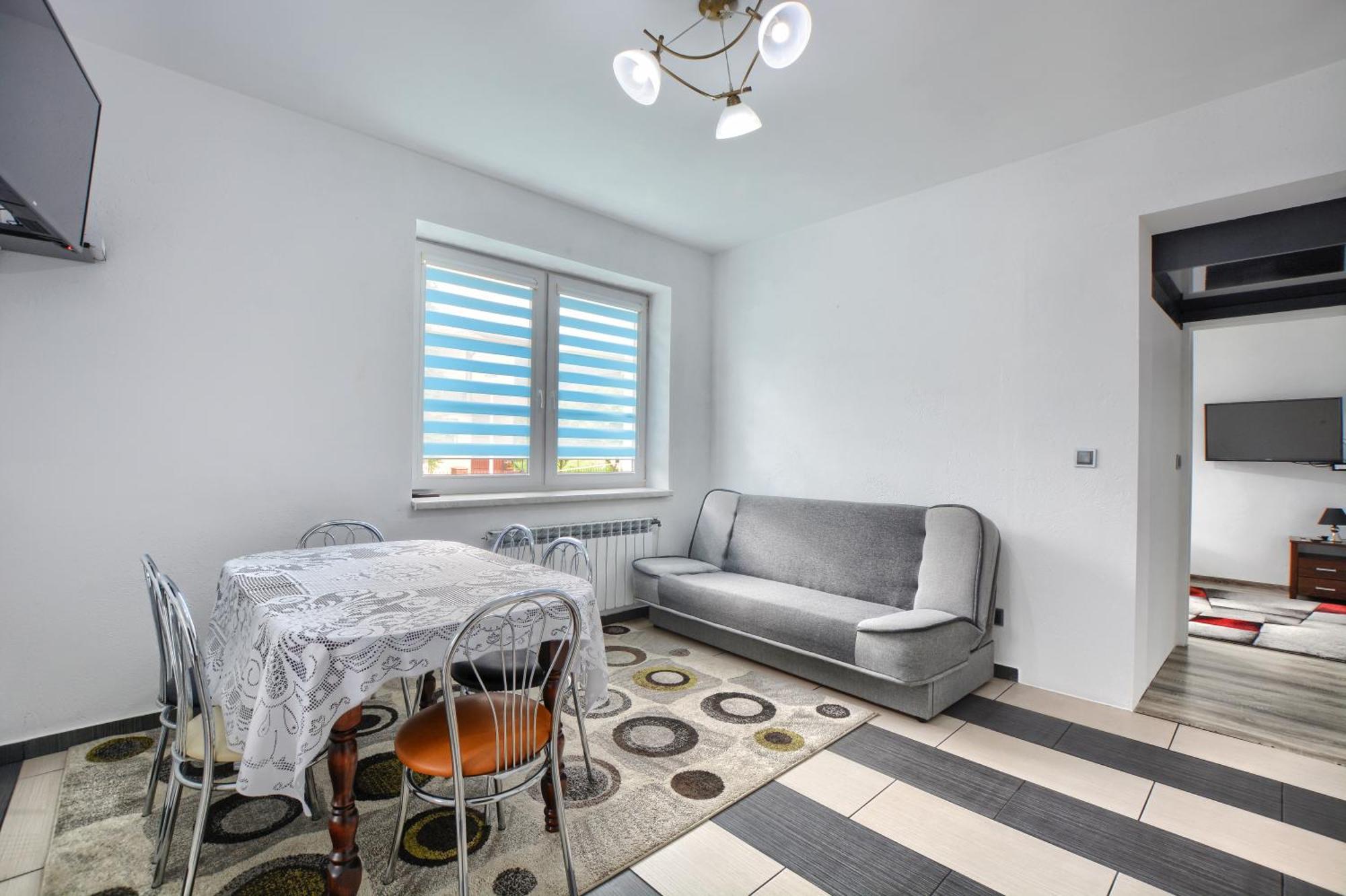 Ceglany Apartament Ustrzyki Dolne Εξωτερικό φωτογραφία